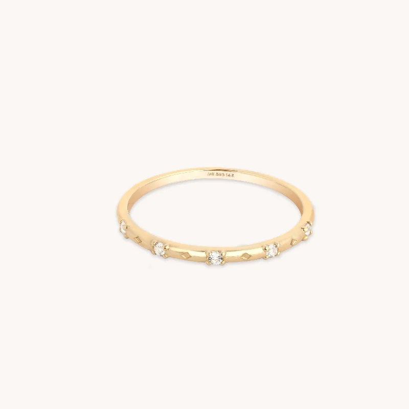Glamorous Jewelry, Glamorous Deals – Shop Now Cosmic Star Topaz Band Ring in Solid Gold Glamorous Jewelry, Glamorous Deals – Shop Now Cosmic Star Topaz Band Ring in Solid Gold