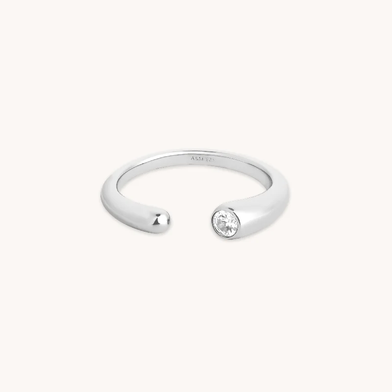 Get Your Favorite Jewelry At The Best Price Gleam Crystal Open Ring in Silver