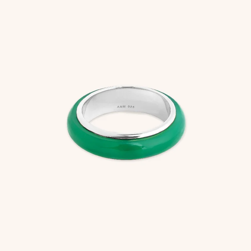 Stunning Statement Jewelry, Unbeatable Discounts Green Onyx Carved Stone Ring in Silver Stunning Statement Jewelry, Unbeatable Discounts Green Onyx Carved Stone Ring in Silver