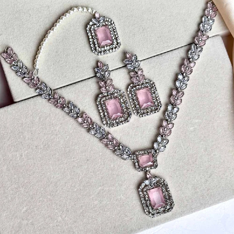 Personalized Engraved Jewelry For Meaningful Gifts Kiara Set (Baby Pink)