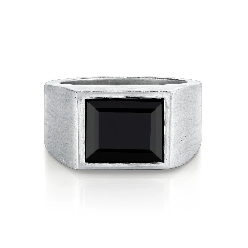 Elevate Your Outfit With Discounted Statement Jewelry Men's Onyx Signet Ring