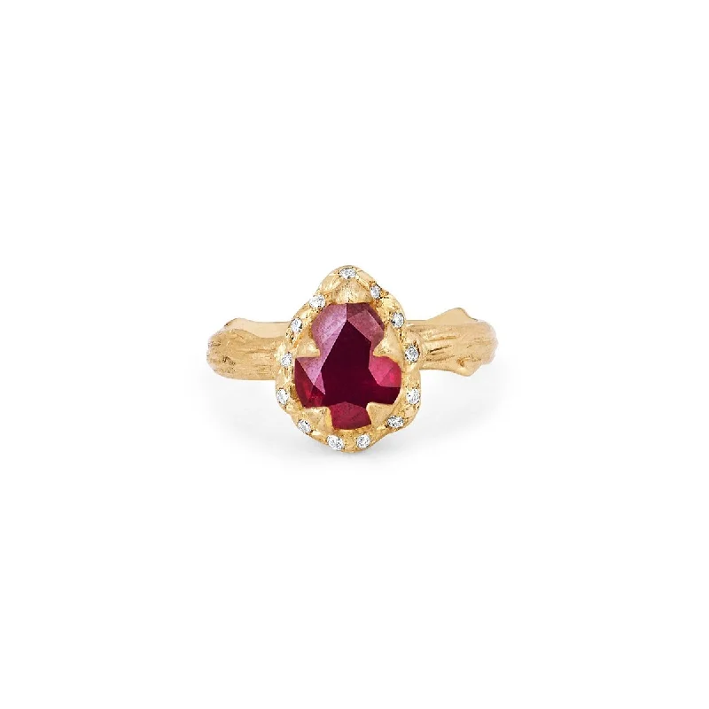 Discounted Jewelry For A Glamorous Look Micro Queen Water Drop Natural Ruby Rose Thorn Ring with Sprinkled Diamonds Discounted Jewelry For A Glamorous Look Micro Queen Water Drop Natural Ruby Rose Thorn Ring with Sprinkled Diamonds