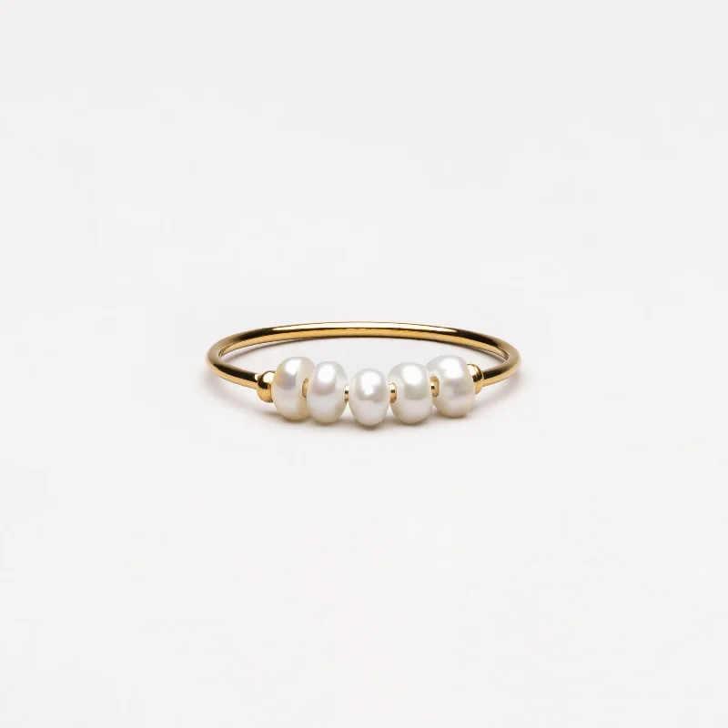 Grab Your Favorite Jewelry At The Lowest Prices Mini Pearls Ring
