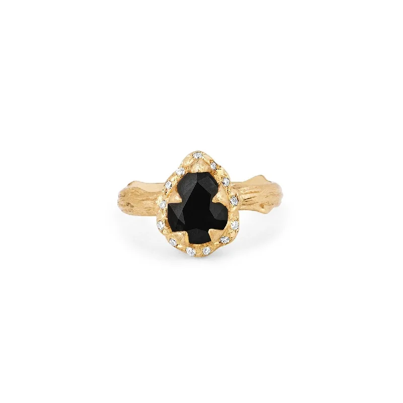 Timeless Elegance At Unbelievable Discounts Micro Queen Water Drop Onyx Rose Thorn Ring with Sprinkled Diamonds Timeless Elegance At Unbelievable Discounts Micro Queen Water Drop Onyx Rose Thorn Ring with Sprinkled Diamonds