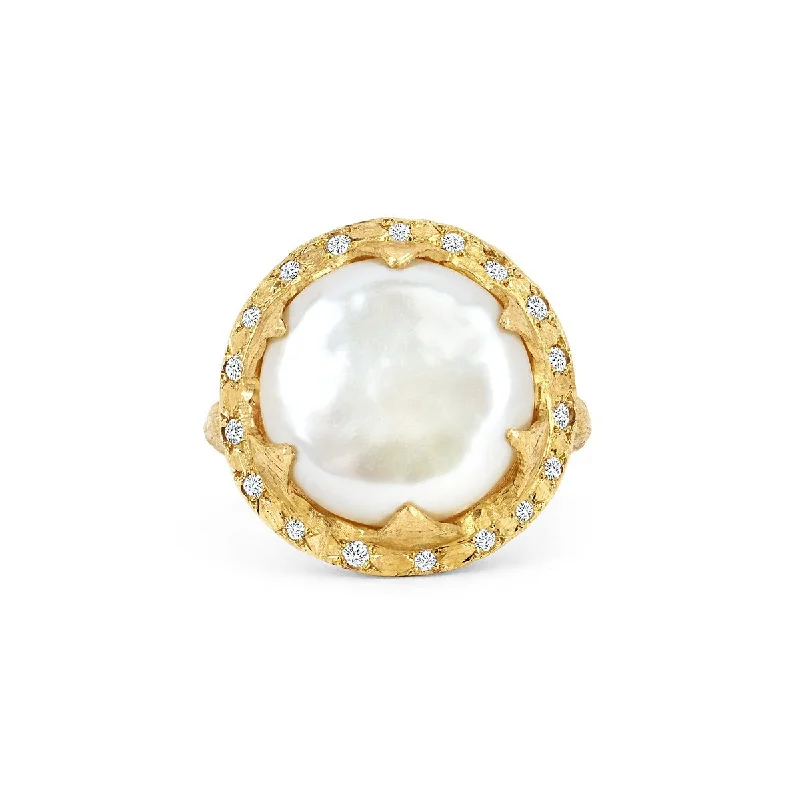 Dainty And Elegant Jewelry Now At Reduced Prices Queen Diamond Lunar Pearl Ring