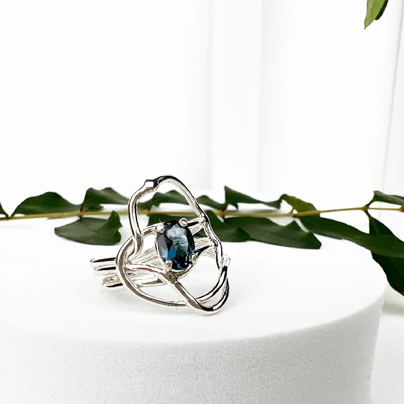 Flash Jewelry Sale – Get Stunning Pieces At Low Prices Silver London Blue Topaz Entwined Ring Flash Jewelry Sale – Get Stunning Pieces At Low Prices Silver London Blue Topaz Entwined Ring