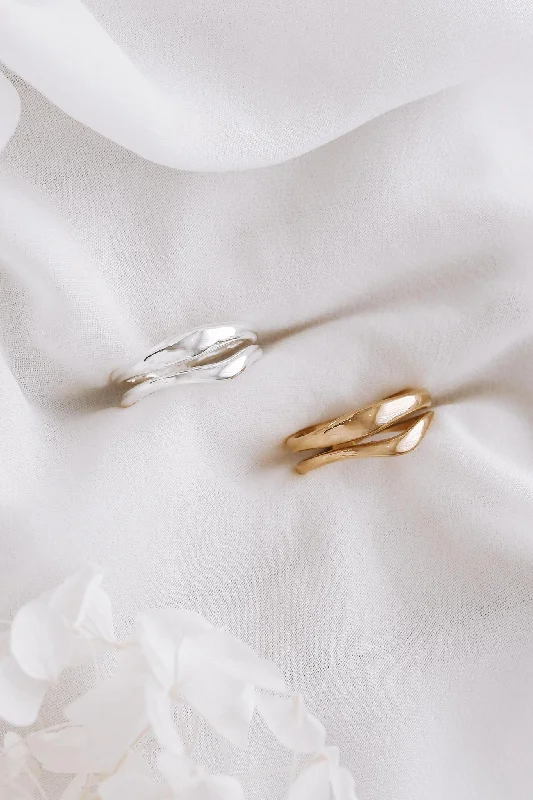 Limited Stock On Premium Jewelry At Low Prices Yumi - Stainless Steel Ring