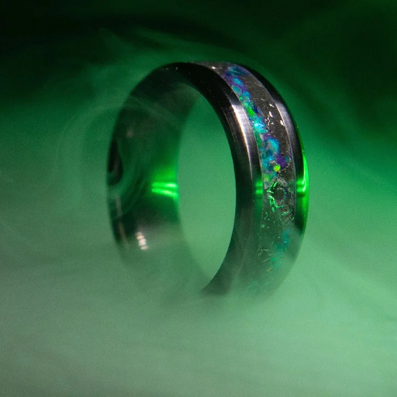 Limited-Stock Jewelry Sale – Once It's Gone, It's Gone The Area 51 Glowstone Ring