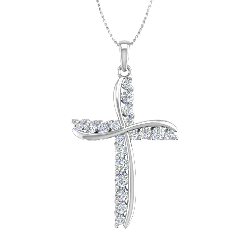 Special Jewelry Deals – Upgrade Your Collection 3/4 Carat Diamond Cross Pendant Necklace in Gold (Silver Chain Included)