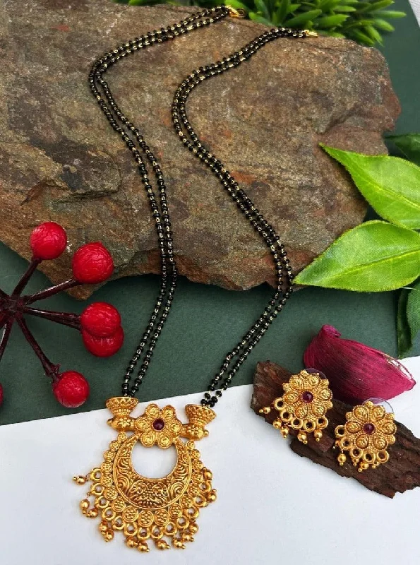 Flash Deals On Fine Jewelry – Shop Before It's Gone Black bead wati mani pendant Mangalya chain Necklace set 18 inches