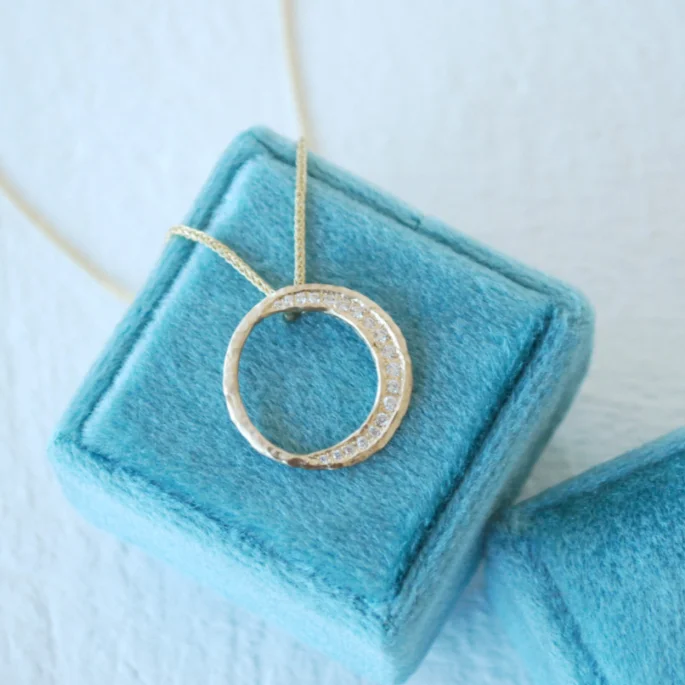 Seasonal Jewelry Clearance – Best Styles At The Lowest Prices Shimmering Moon Necklace with Diamonds Seasonal Jewelry Clearance – Best Styles At The Lowest Prices Shimmering Moon Necklace with Diamonds