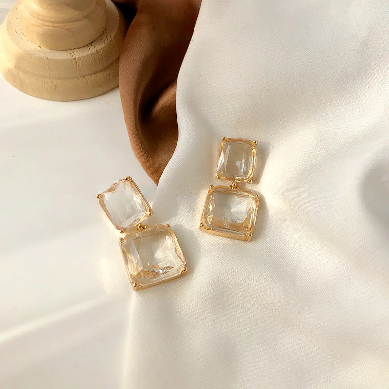 Eco-Friendly Sustainable Jewelry For Conscious Buyers just-lil-things-white-pin-earrings-jlt11071 Eco-Friendly Sustainable Jewelry For Conscious Buyers just-lil-things-white-pin-earrings-jlt11071