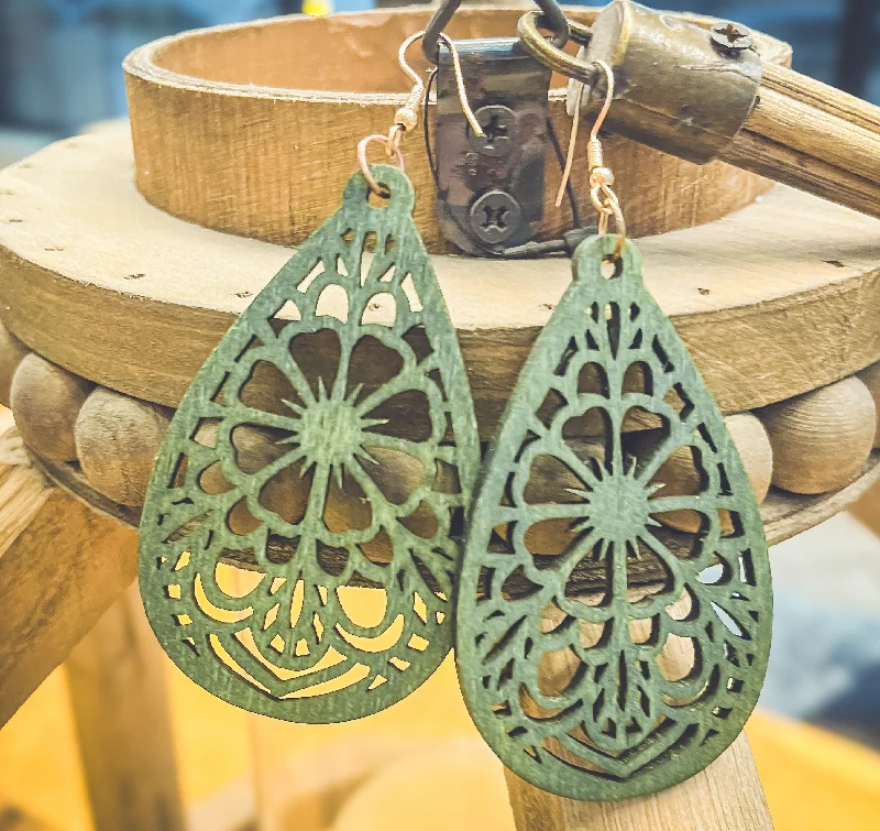 Exclusive Gemstone Jewelry Markdowns – Shop Now Beautiful Green Laser Cut Wood Floral Earrings Exclusive Gemstone Jewelry Markdowns – Shop Now Beautiful Green Laser Cut Wood Floral Earrings