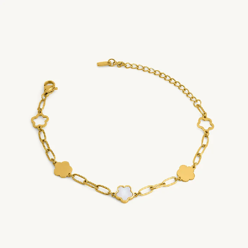 Your Perfect Accessory Now At The Best Price Lucky Four-Leaf Clover Bracelet