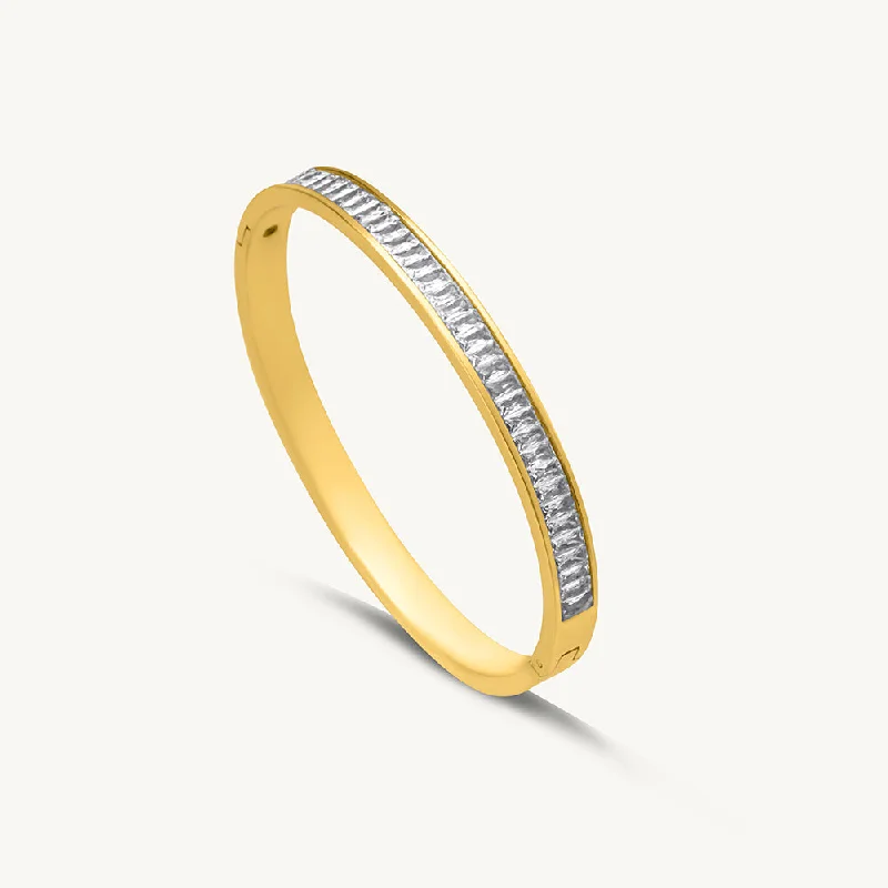 Customized Silver Jewelry For Unique Style Shimmering Stream Bangle Bracelet
