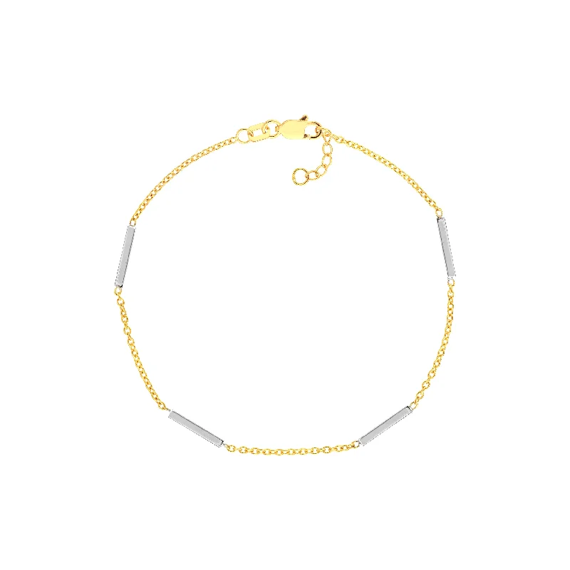Affordable Gold-Plated Jewelry For Modern Fashion Two-Tone Staple Bar Stations Adjustable Bracelet Affordable Gold-Plated Jewelry For Modern Fashion Two-Tone Staple Bar Stations Adjustable Bracelet