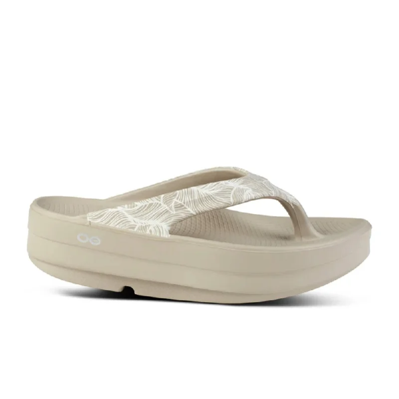 OOFOS Women's OOmega OOlala Limited - Nomad Athena