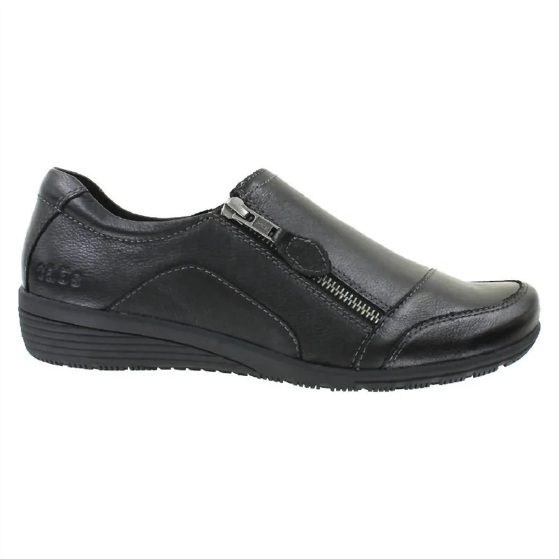 Women's Character Shoes - Medium Width In Black Leather