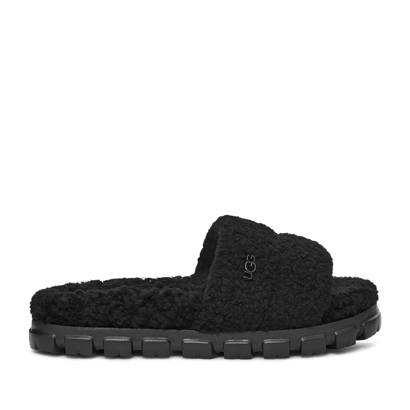 UGG Women's Cozetta Curly in Black